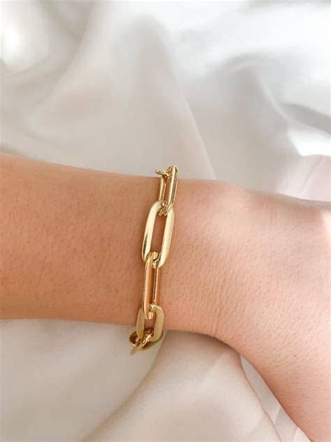 14K Gold Toggle Bracelet