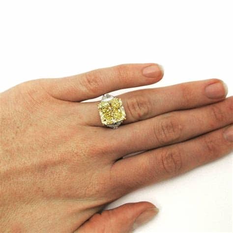 Harry Winston Yellow Diamond Ring Price