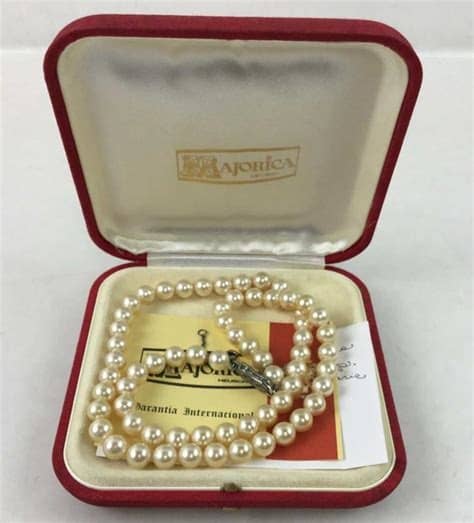 Majorica Pearl Necklace Value