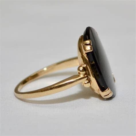 Oval Black Onyx Ring