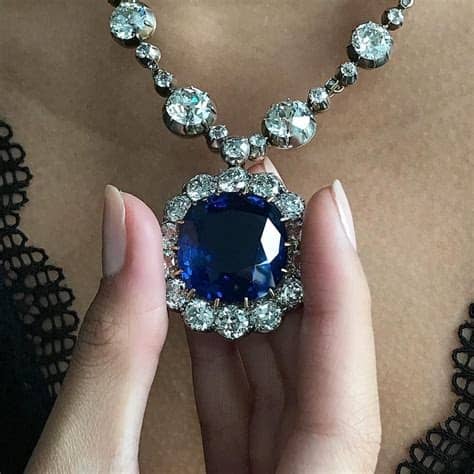 Vintage Sapphire Pendant