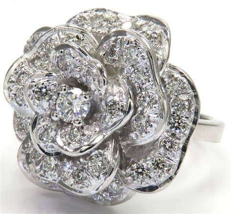 White Gold Diamond Flower Ring